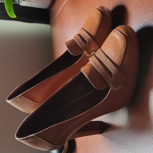 High quality leather, Banana republic shoes.